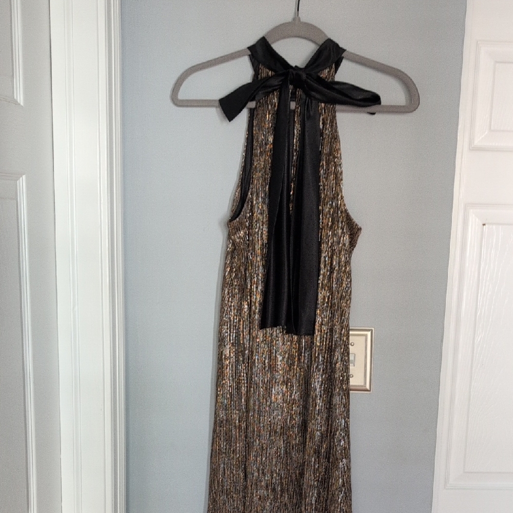 Laundry By Shelli Segal Metallic Multi-Color Halter Midi Dress - Picture 2 of 8